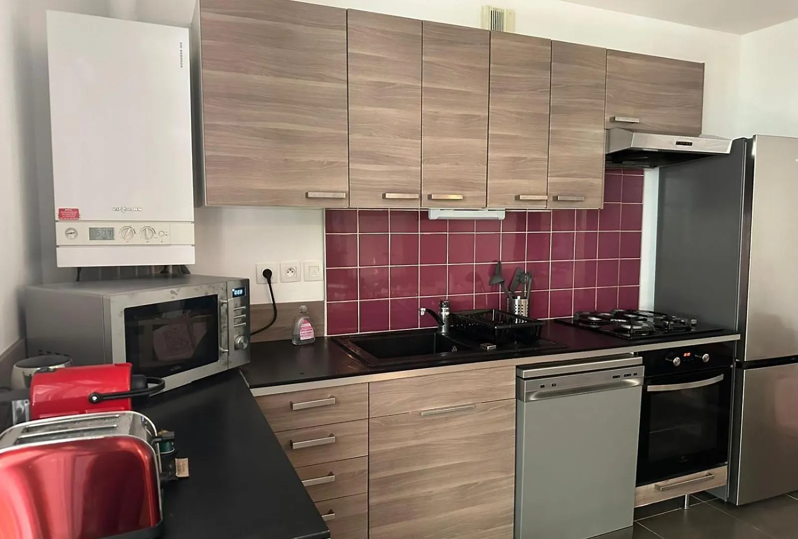 Appartement 6 Pers Prado Metro Parking Gratuit Et Wifi Marseille 0*,  France